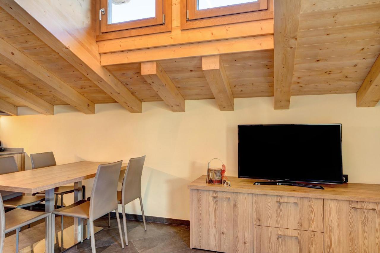 Rasia Residence Relax Wood Лівіньо Екстер'єр фото